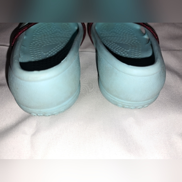 [SOLD] CROCS FLATS - Picture 6 of 8